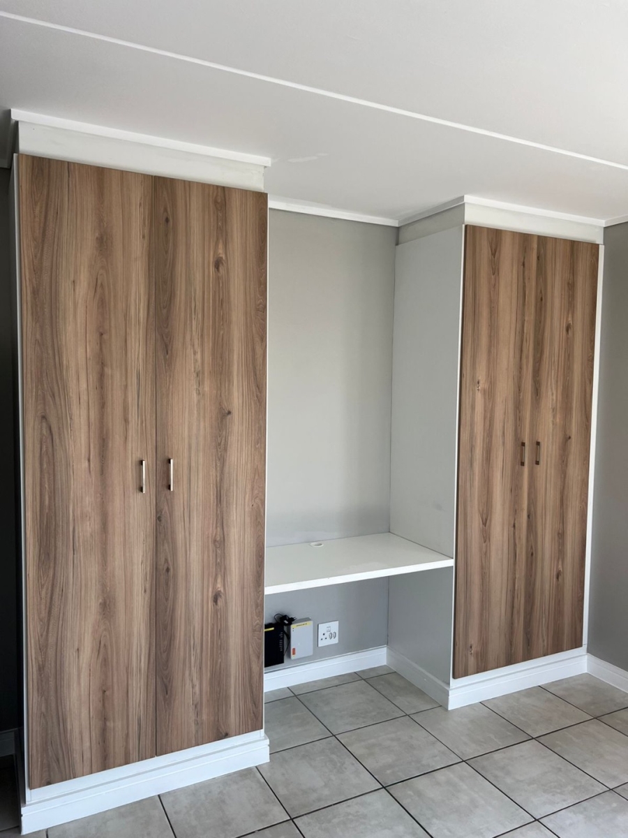  Bedroom Property for Sale in Linbro Park Gauteng