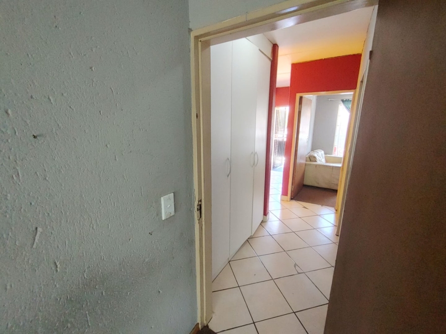 2 Bedroom Property for Sale in Pretoria North Gauteng