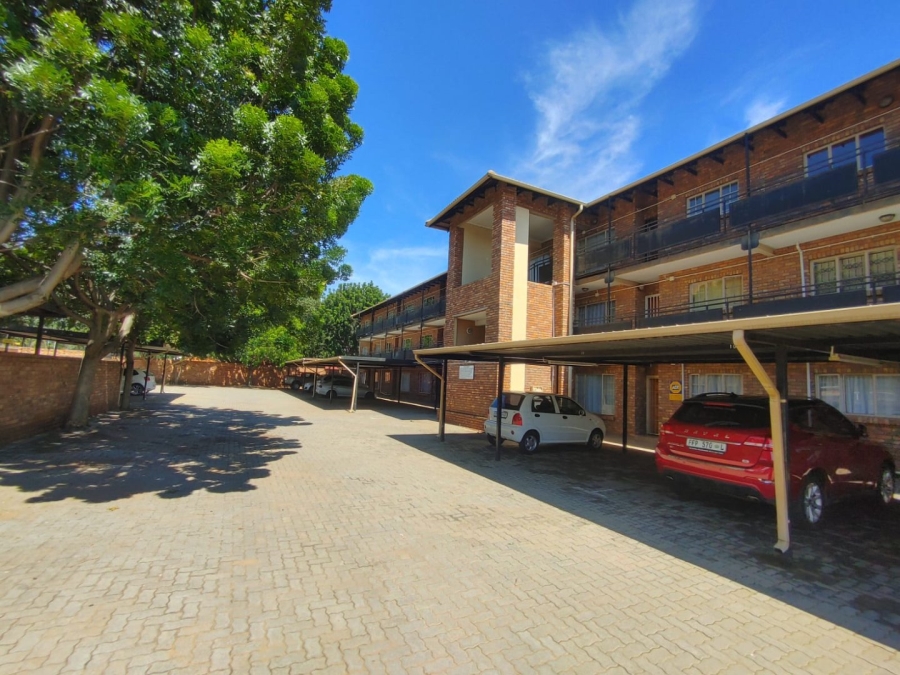 2 Bedroom Property for Sale in Pretoria North Gauteng