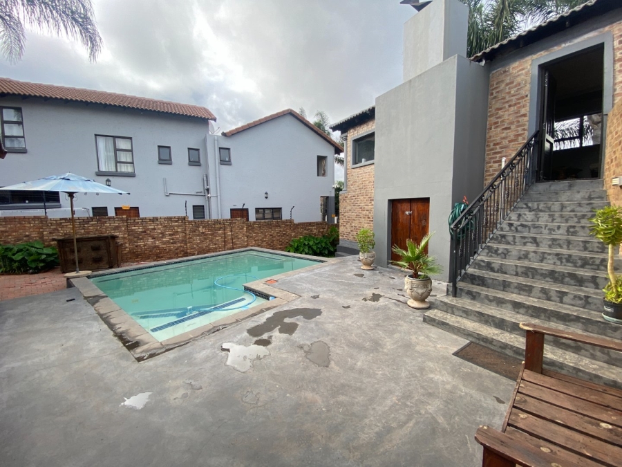 3 Bedroom Property for Sale in Highveld Gauteng