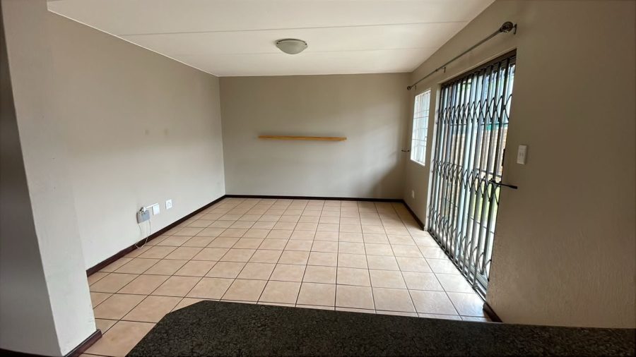 2 Bedroom Property for Sale in Farrar Park Gauteng