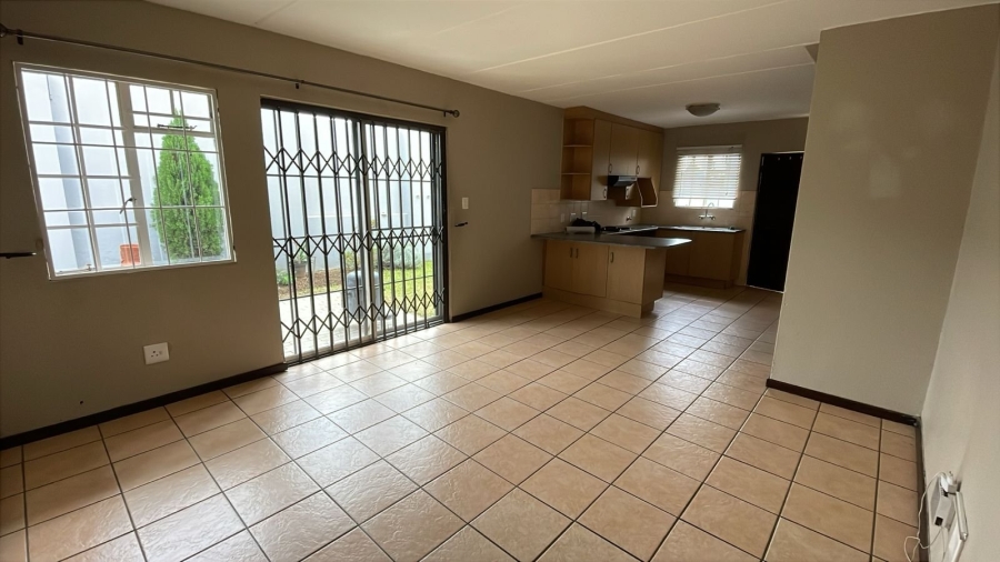 2 Bedroom Property for Sale in Farrar Park Gauteng