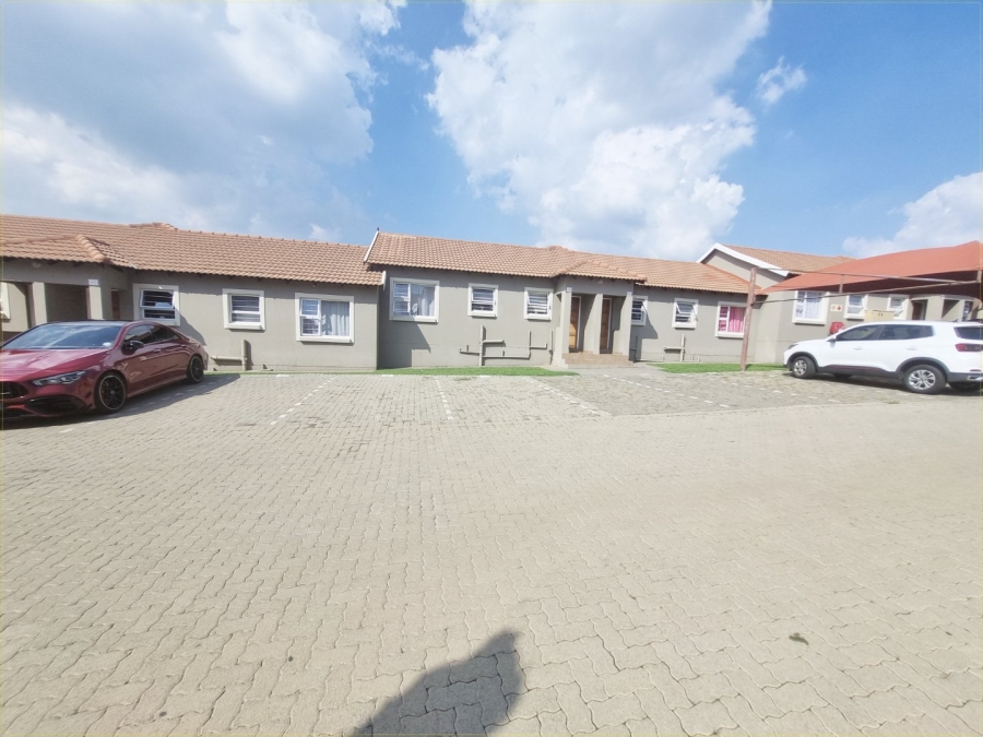 2 Bedroom Property for Sale in Rynfield A H Gauteng