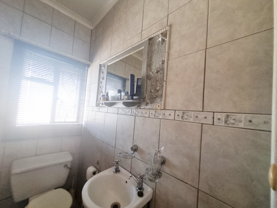 1 Bedroom Property for Sale in Benoni Central Gauteng