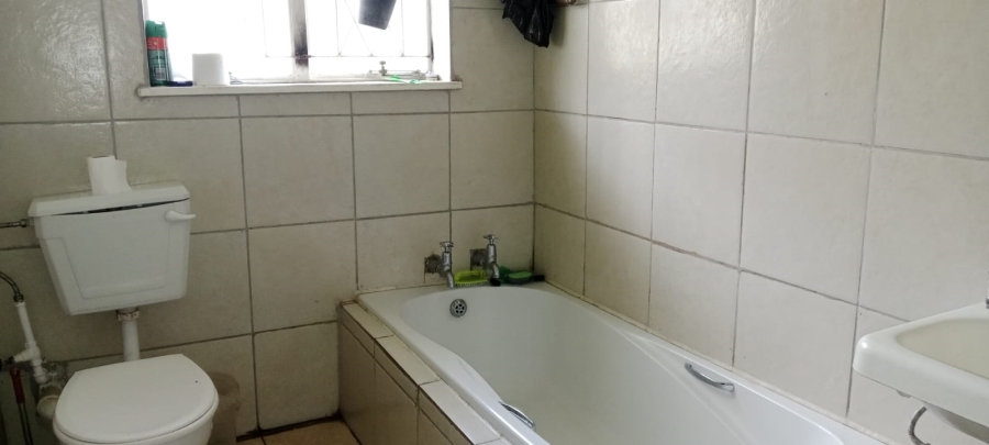 2 Bedroom Property for Sale in Vanderbijlpark CW 2 Gauteng