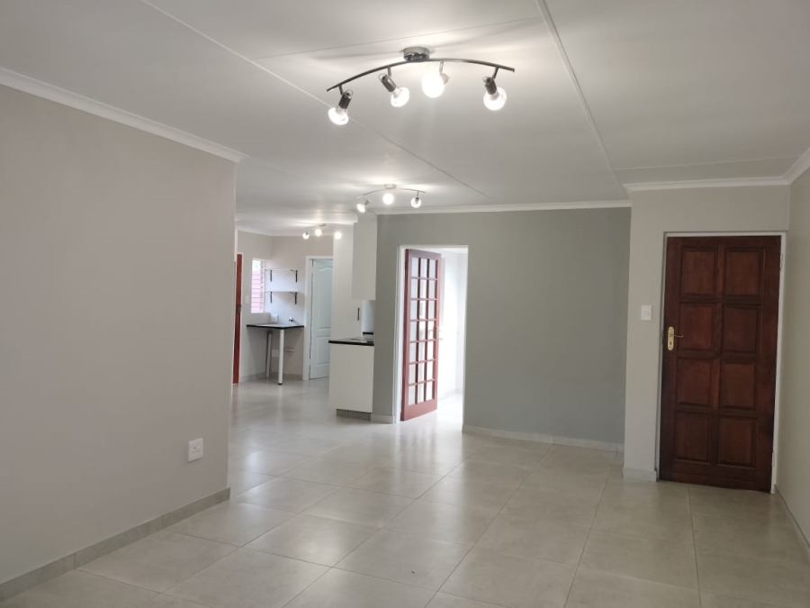 5 Bedroom Property for Sale in Doornpoort Gauteng