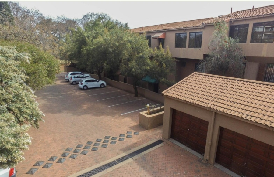 To Let 1 Bedroom Property for Rent in Parktown Gauteng