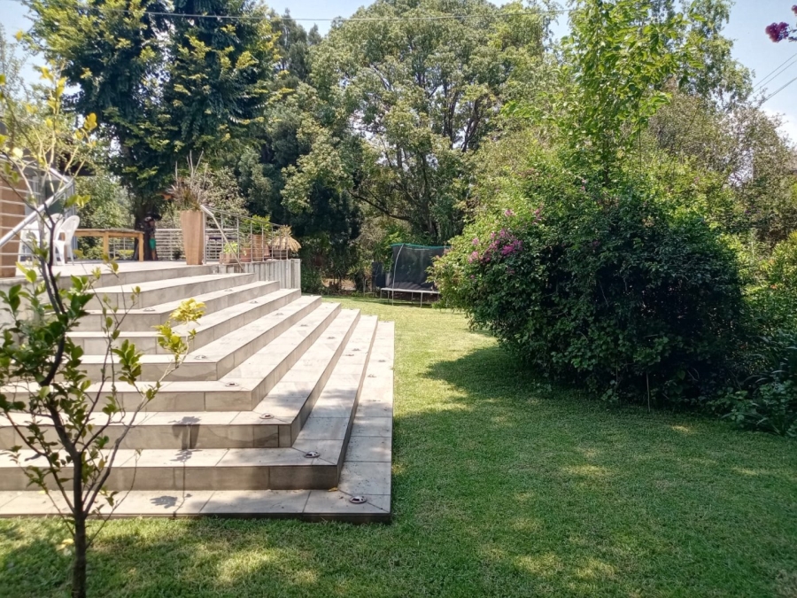 5 Bedroom Property for Sale in Meyerspark Gauteng