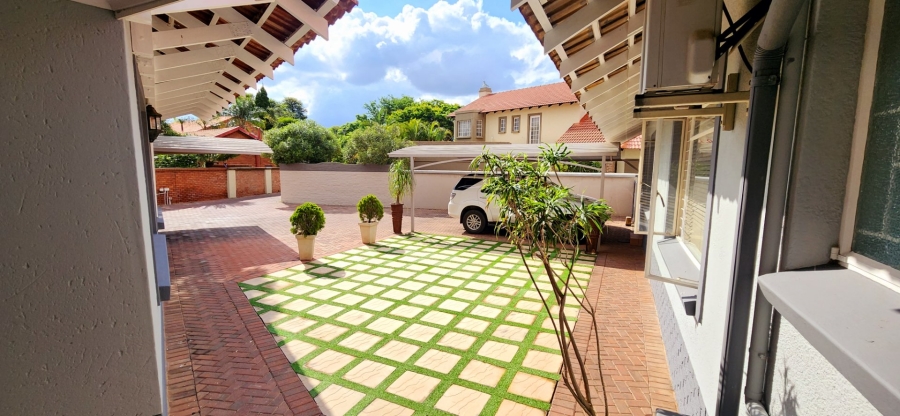 7 Bedroom Property for Sale in Murrayfield Gauteng