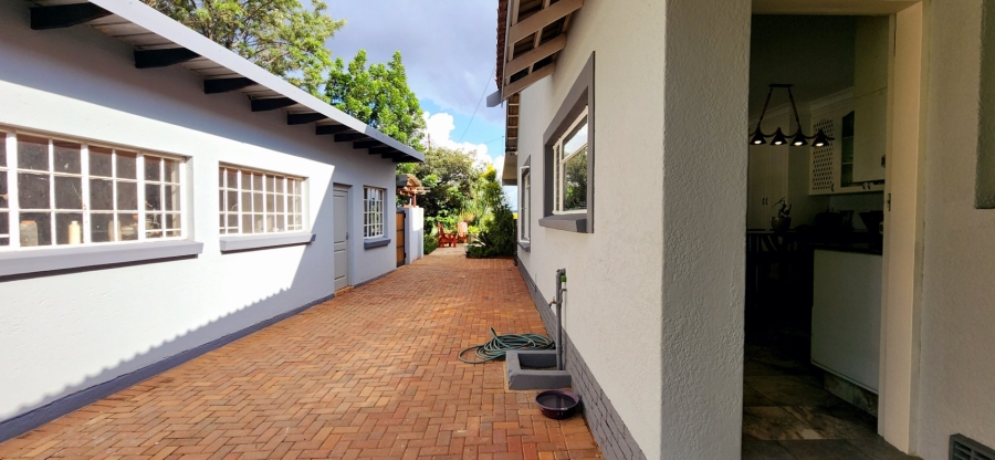 7 Bedroom Property for Sale in Murrayfield Gauteng