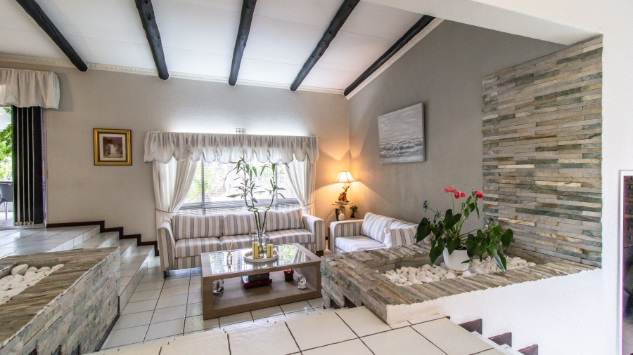 5 Bedroom Property for Sale in Winchester Hills Gauteng