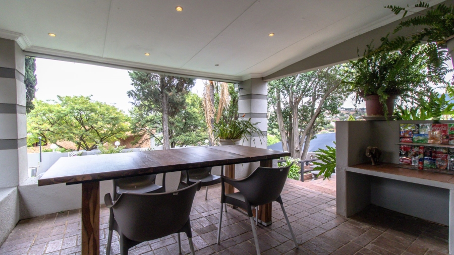 5 Bedroom Property for Sale in Winchester Hills Gauteng