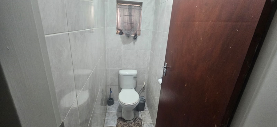 3 Bedroom Property for Sale in Pretoria North Gauteng