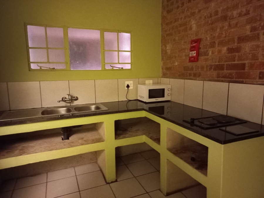 1 Bedroom Property for Sale in Doornfontein Gauteng