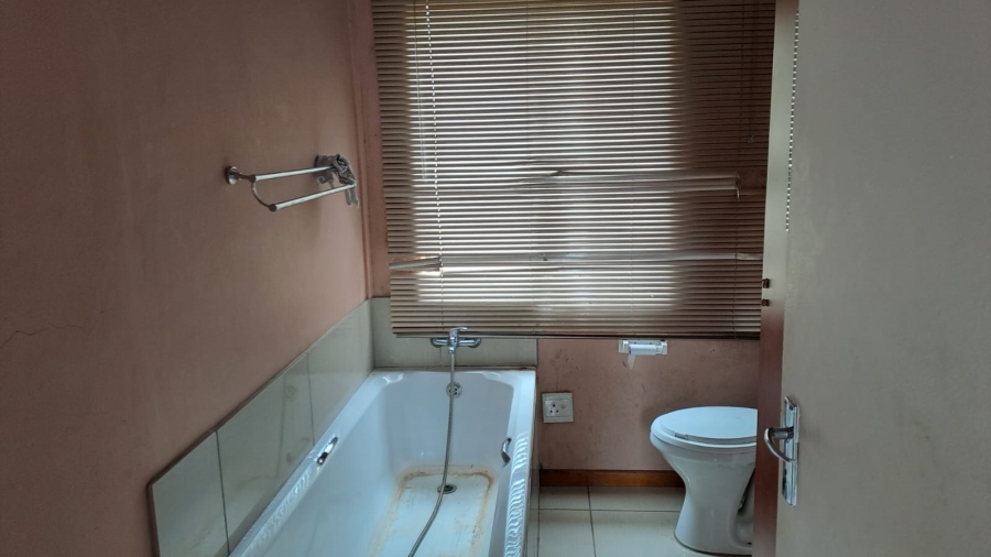 3 Bedroom Property for Sale in Nkwe Estate Gauteng