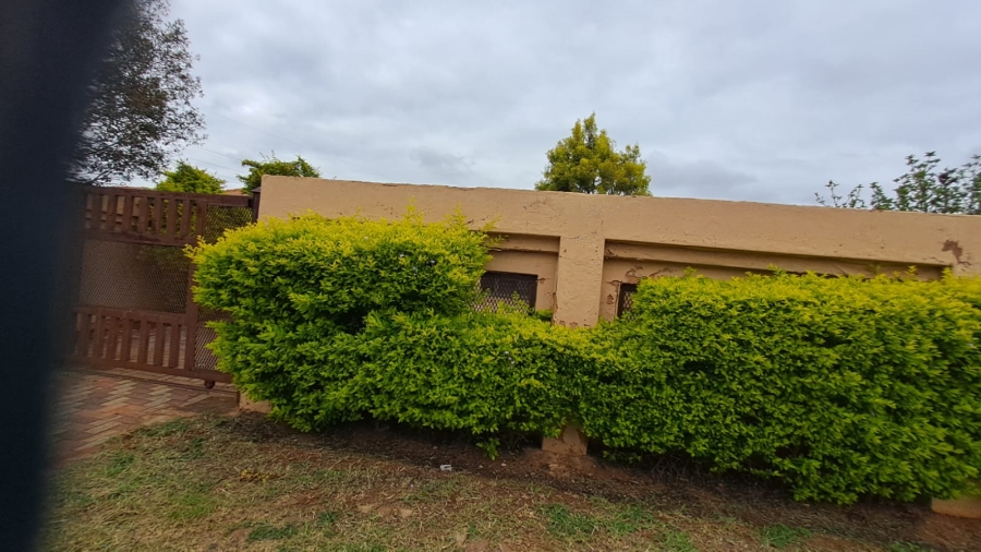 3 Bedroom Property for Sale in Nkwe Estate Gauteng