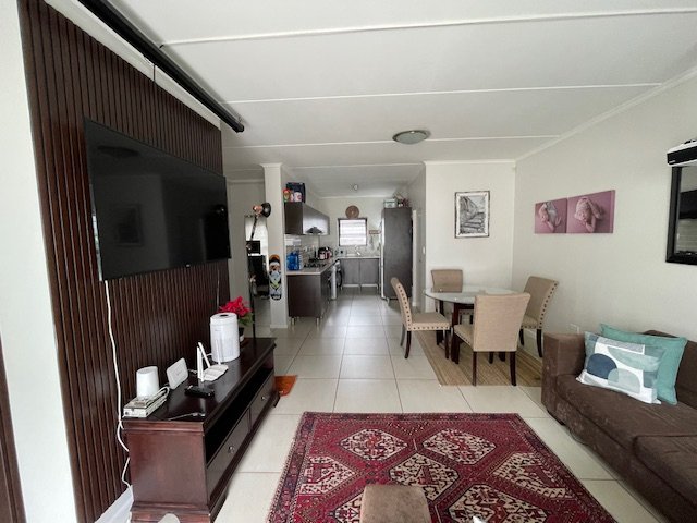 3 Bedroom Property for Sale in Greenstone Ridge Gauteng