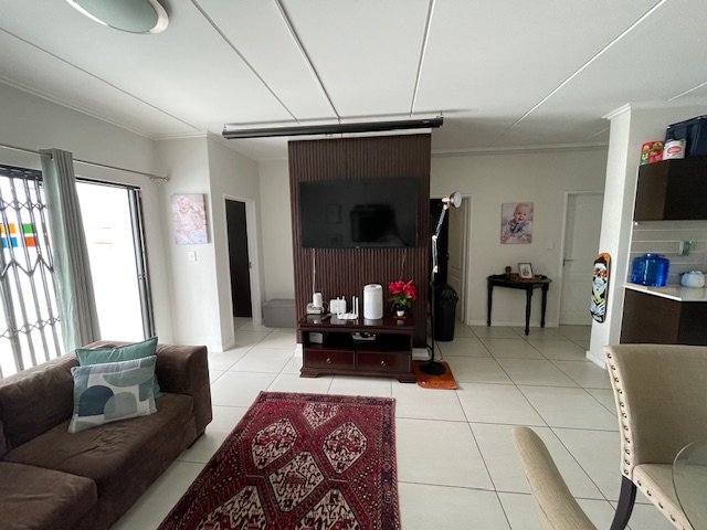 3 Bedroom Property for Sale in Greenstone Ridge Gauteng