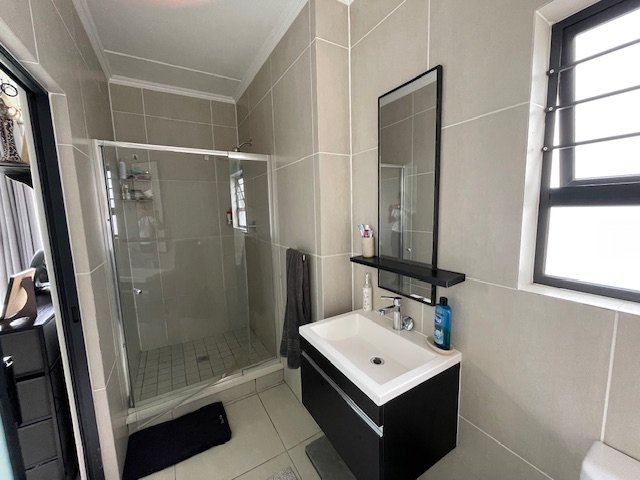 3 Bedroom Property for Sale in Greenstone Ridge Gauteng