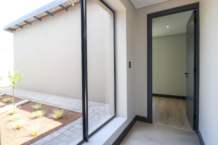 4 Bedroom Property for Sale in Midstream Heights Gauteng