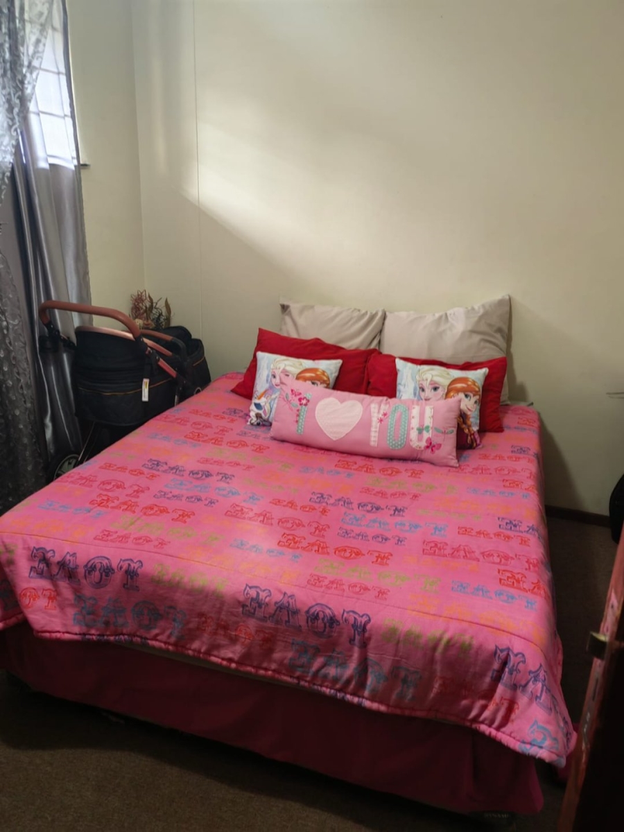 2 Bedroom Property for Sale in Silverton Gauteng