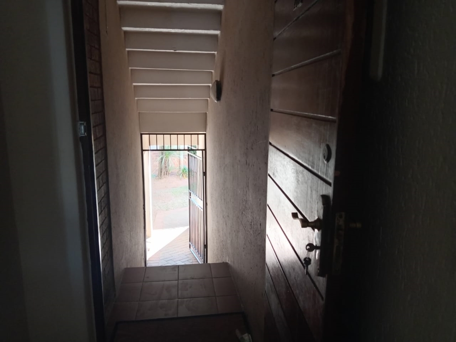 To Let 2 Bedroom Property for Rent in Winchester Hills Gauteng