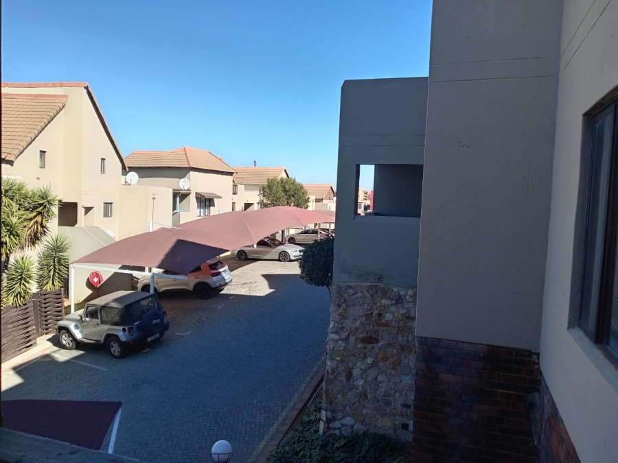 To Let 2 Bedroom Property for Rent in Winchester Hills Gauteng