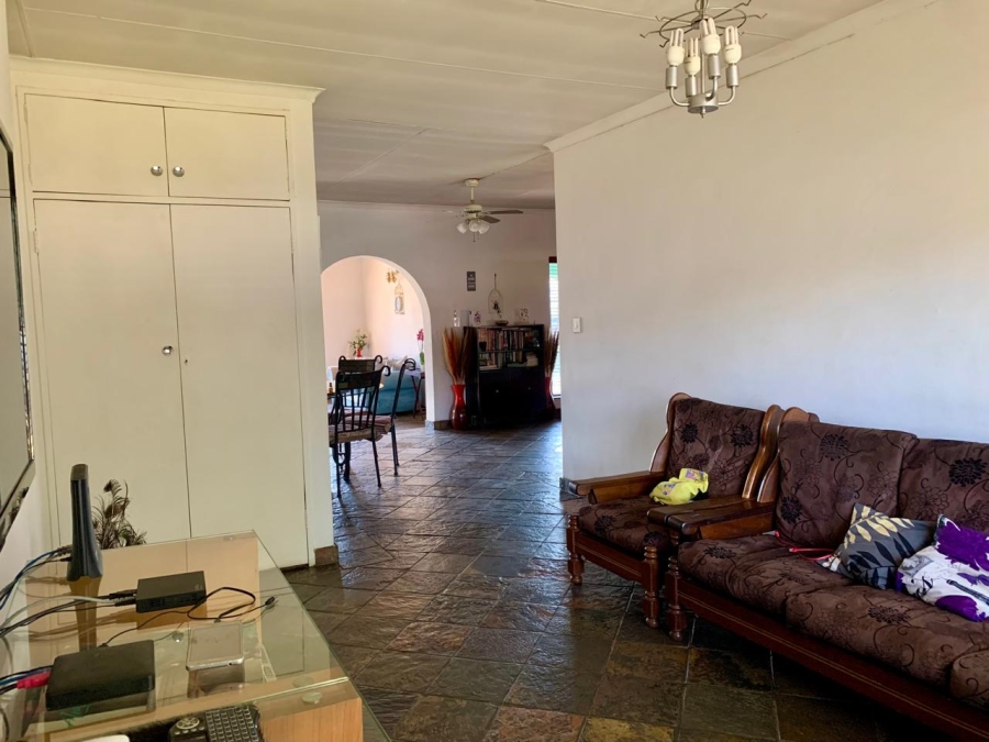 4 Bedroom Property for Sale in Brackenhurst Gauteng