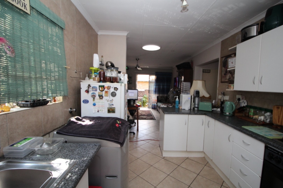 2 Bedroom Property for Sale in Clubview Gauteng