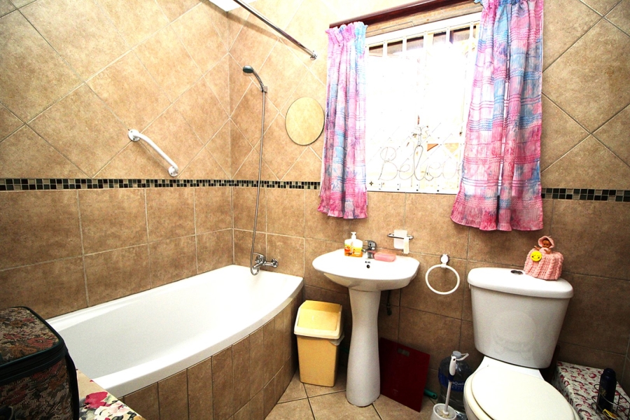 2 Bedroom Property for Sale in Clubview Gauteng