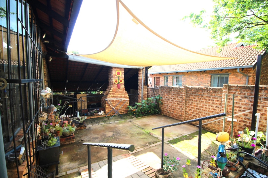 2 Bedroom Property for Sale in Clubview Gauteng