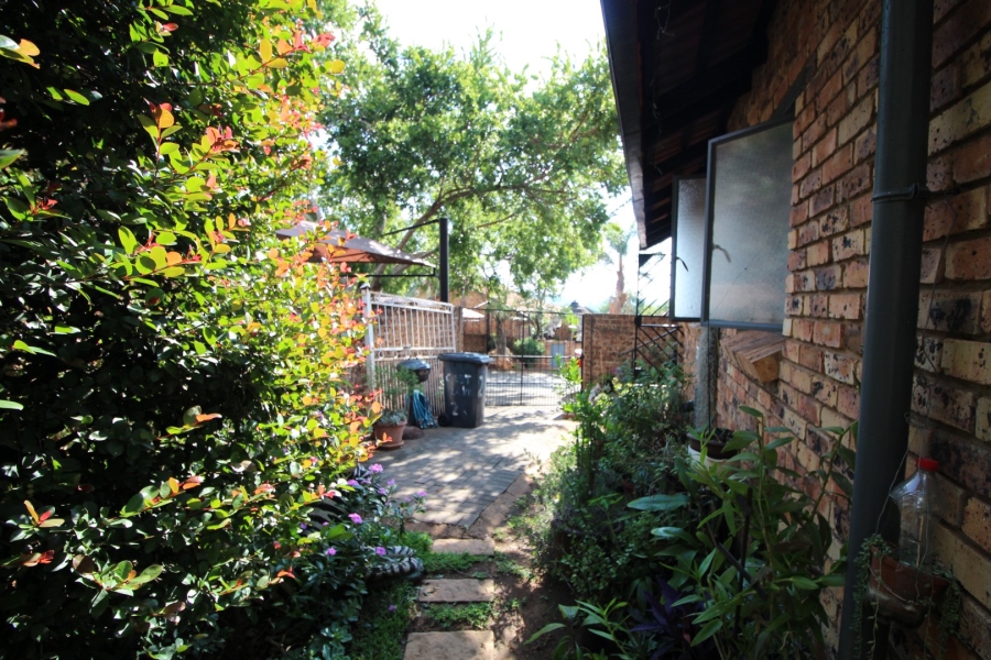 2 Bedroom Property for Sale in Clubview Gauteng