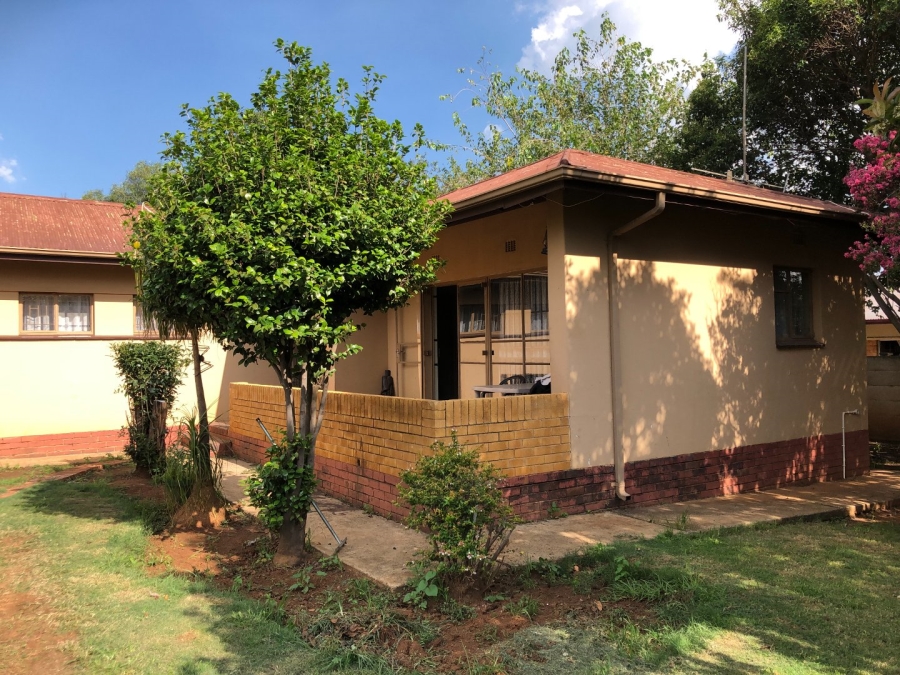 3 Bedroom Property for Sale in Vanderbijlpark SW 5 Gauteng