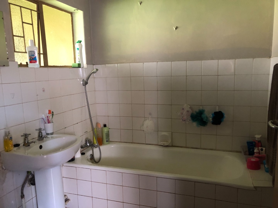 3 Bedroom Property for Sale in Vanderbijlpark SW 5 Gauteng