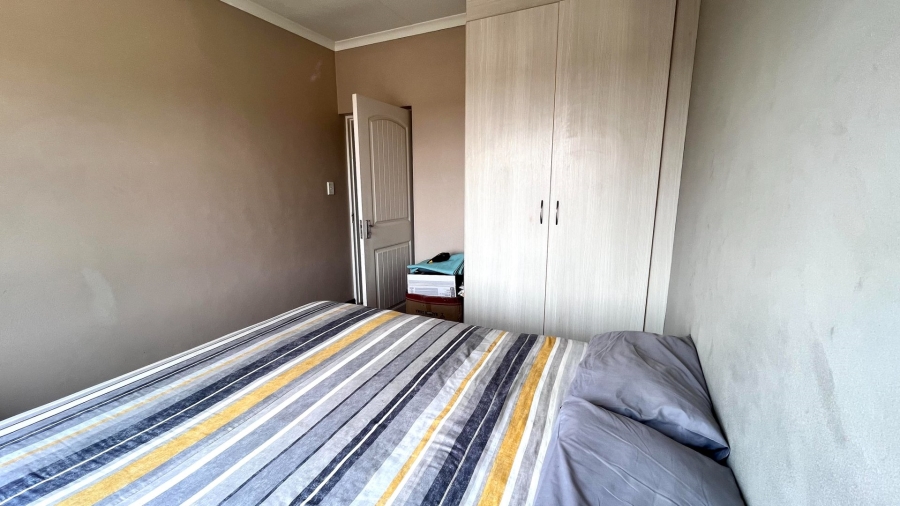 To Let 2 Bedroom Property for Rent in Honeydew Grove Gauteng