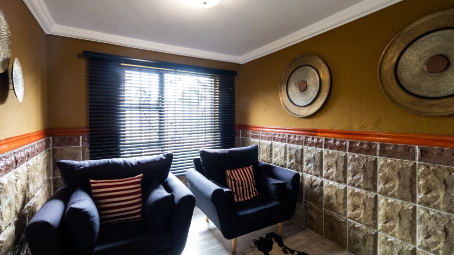 3 Bedroom Property for Sale in Glen Marais Gauteng