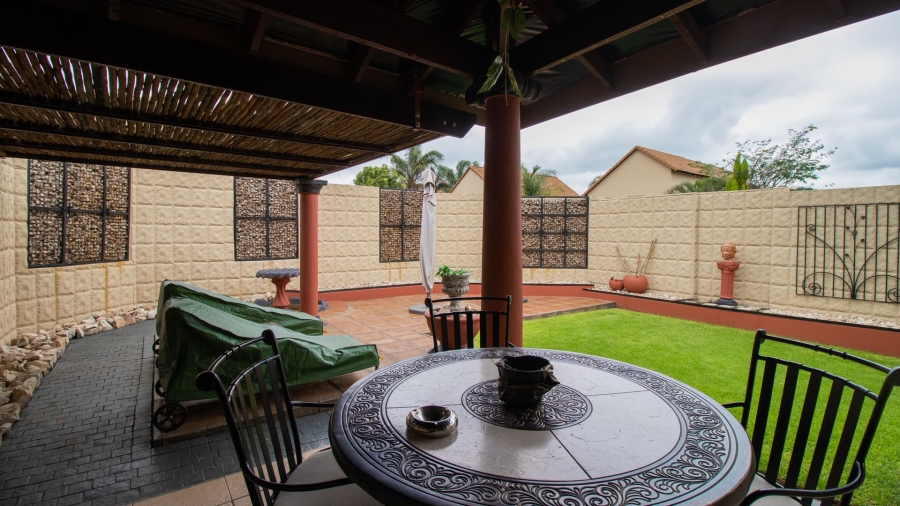 3 Bedroom Property for Sale in Glen Marais Gauteng