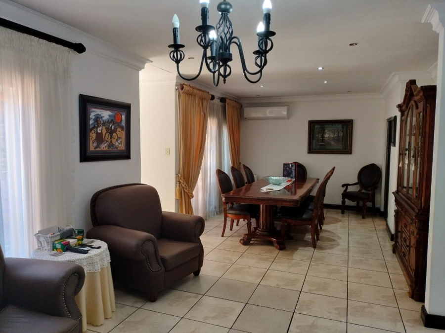 4 Bedroom Property for Sale in Sinoville Gauteng