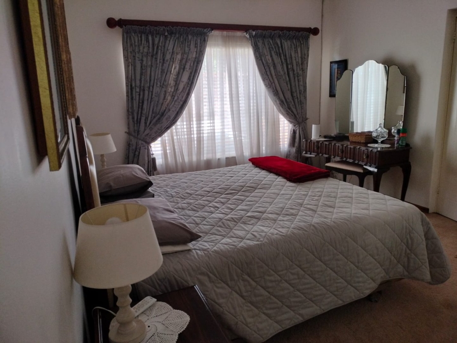 4 Bedroom Property for Sale in Sinoville Gauteng