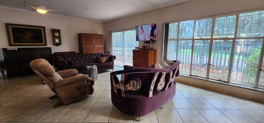 3 Bedroom Property for Sale in Meyerton Central Gauteng