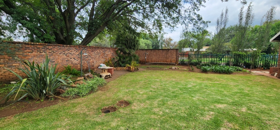 3 Bedroom Property for Sale in Meyerton Central Gauteng