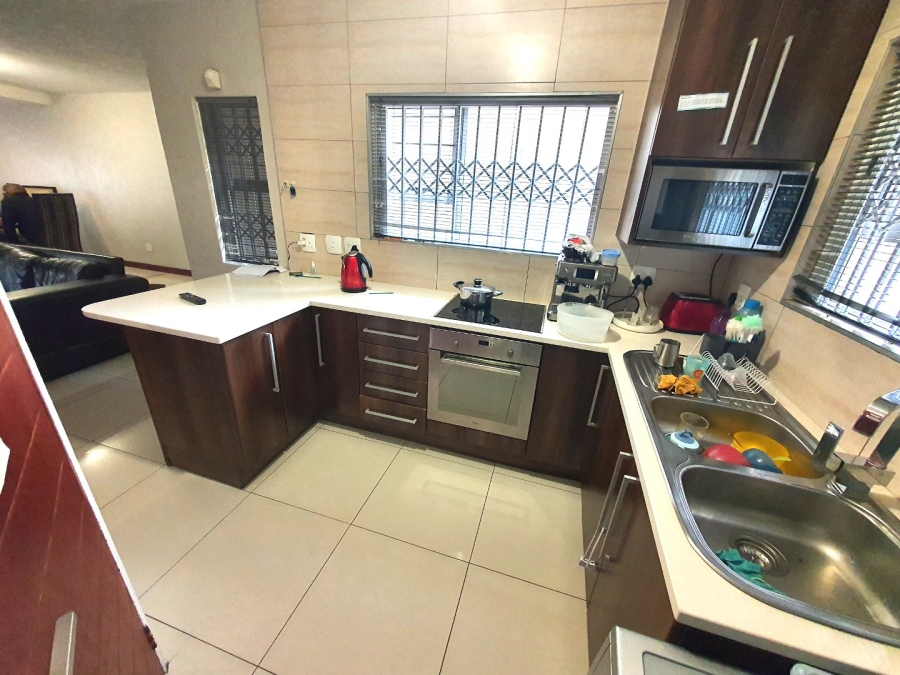  Bedroom Property for Sale in Bedfordview Gauteng