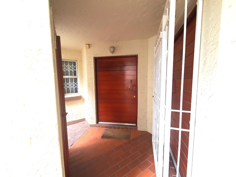  Bedroom Property for Sale in Bedfordview Gauteng