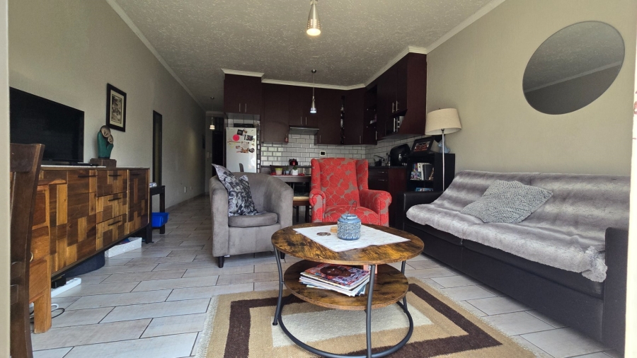 1 Bedroom Property for Sale in Bedfordview Gauteng