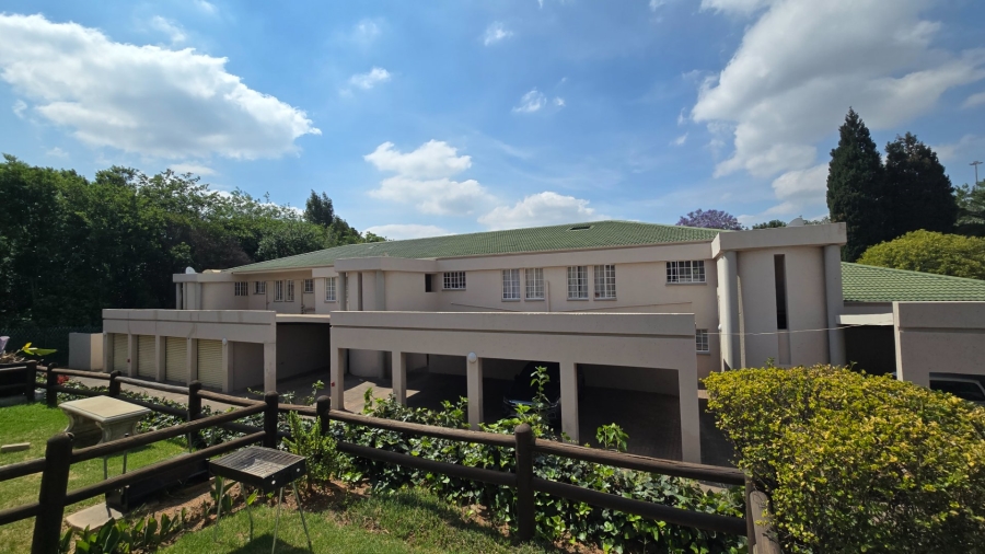 1 Bedroom Property for Sale in Bedfordview Gauteng