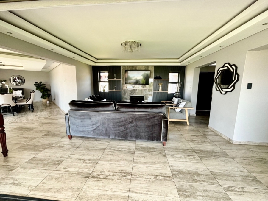 6 Bedroom Property for Sale in Kungwini Country Estate Gauteng