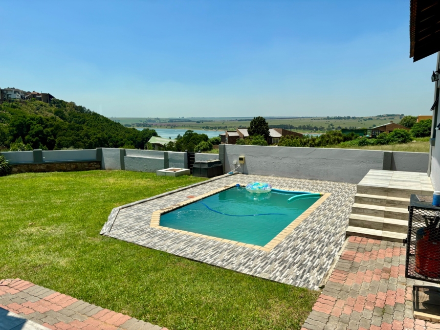 6 Bedroom Property for Sale in Kungwini Country Estate Gauteng