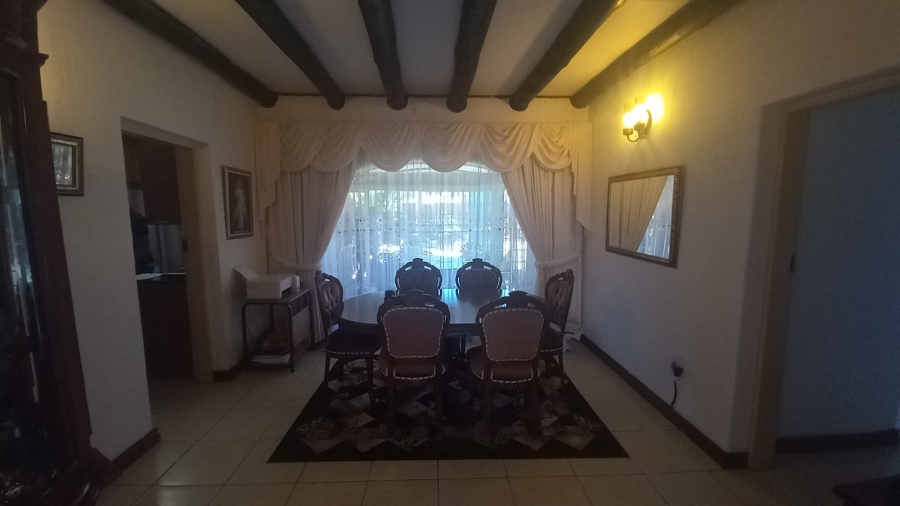 3 Bedroom Property for Sale in Wilro Park Gauteng