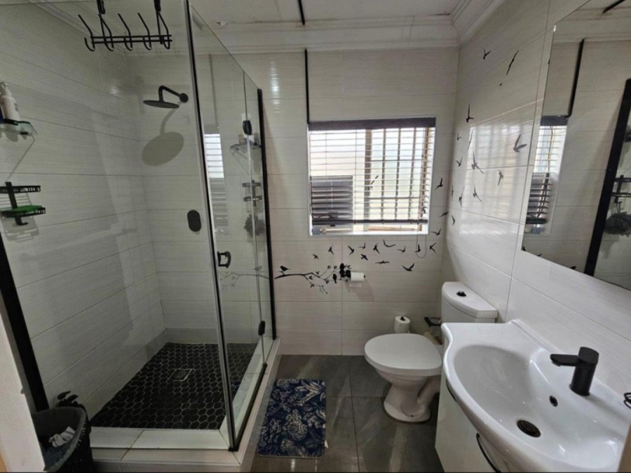 3 Bedroom Property for Sale in Annlin Gauteng