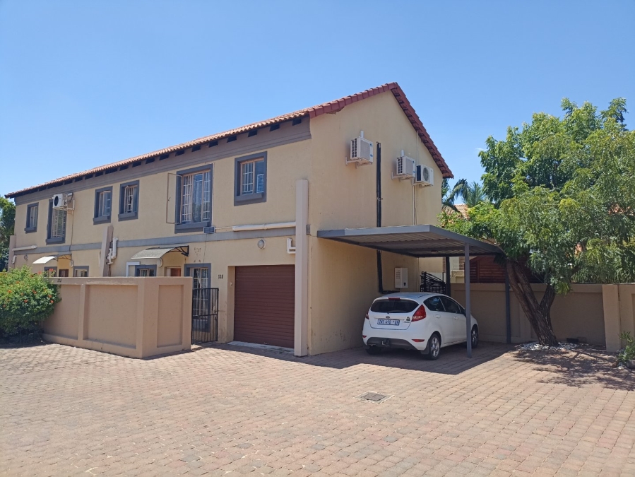 3 Bedroom Property for Sale in Annlin Gauteng